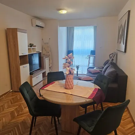 Begy Apartment *