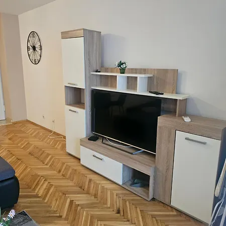 Begy Lägenhet Split